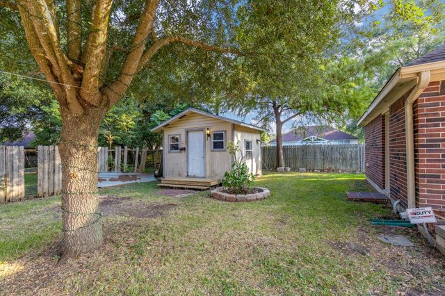 8018 Holiday Lane, Houston, TX 77075