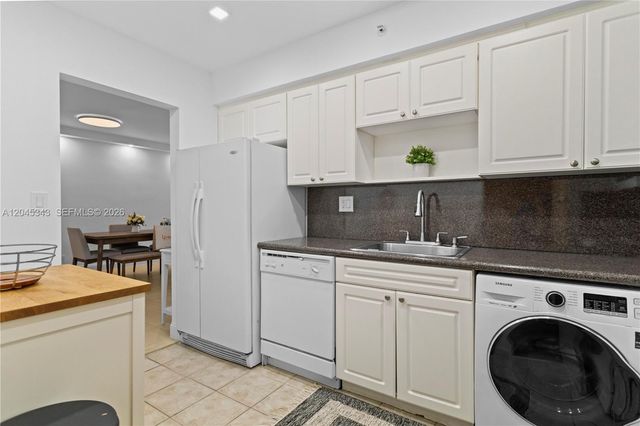 2501 S Ocean Dr 1614, Hollywood, FL 33019