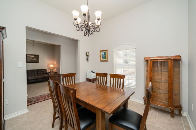 1223 Pine St, Kilgore, TX 75662