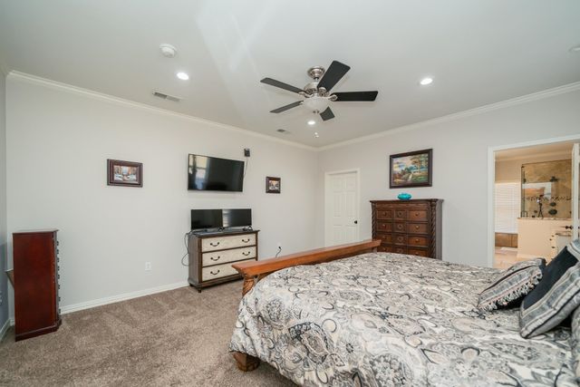 1223 Pine St, Kilgore, TX 75662