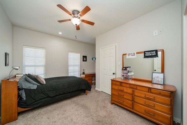 1223 Pine St, Kilgore, TX 75662