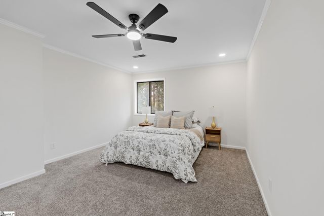 16 Hoppin John Lane, Taylors, SC 29687