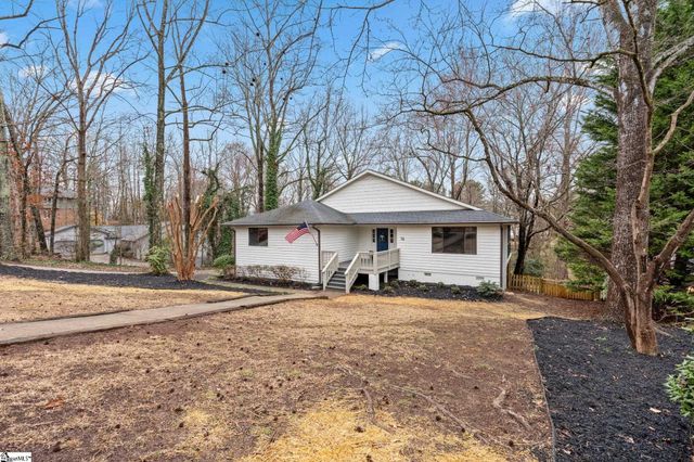 16 Hoppin John Lane, Taylors, SC 29687