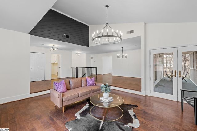 16 Hoppin John Lane, Taylors, SC 29687