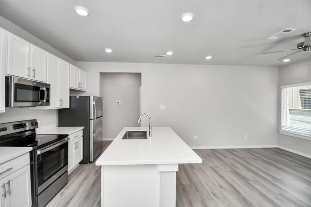 23823 Cumberland Ridge Drive 311, Houston, TX 77447