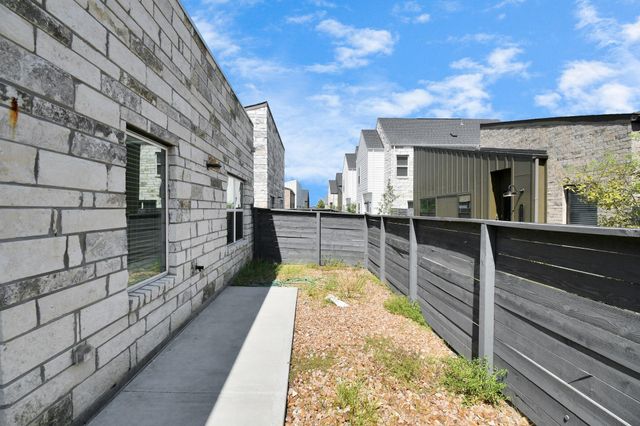 23823 Cumberland Ridge Drive 311, Houston, TX 77447