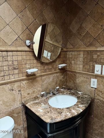 15020 N 40TH Street 14, Phoenix, AZ 85032