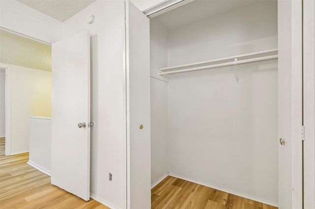 2413 Leon ST 104, Austin, TX 78705
