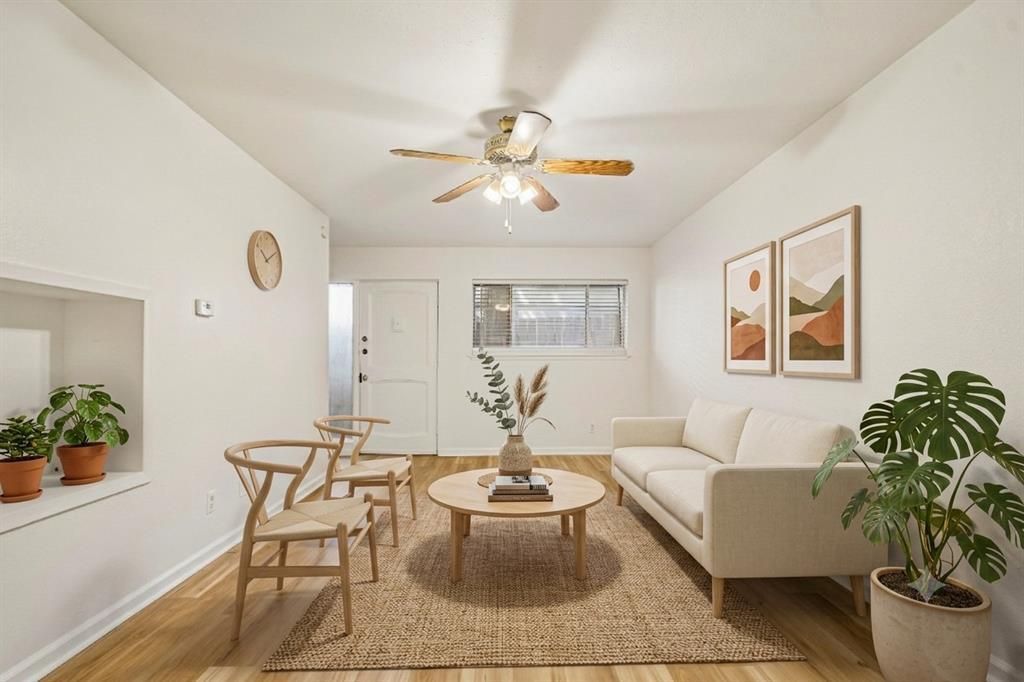 2413 Leon ST 104, Austin, TX 78705