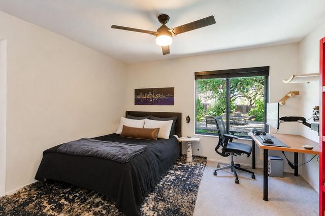 1300 Old Cedar LN, Austin, TX 78758