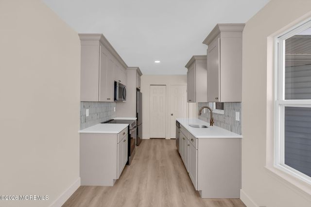 136 Longwood Drive, Manahawkin, NJ 08050