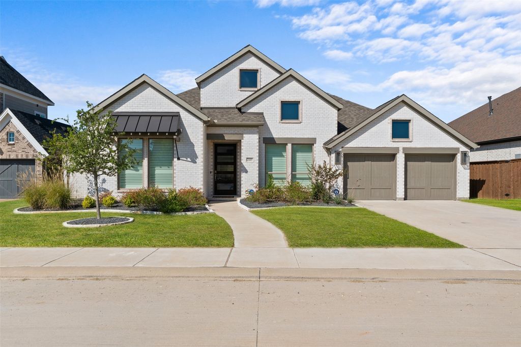 2609 Sibley Drive, Midlothian, TX 76065