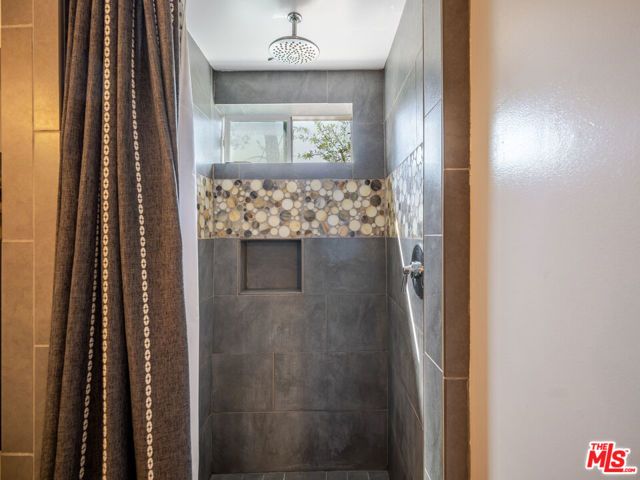 20922 Keller Road, Topanga (los Angeles), CA 90290