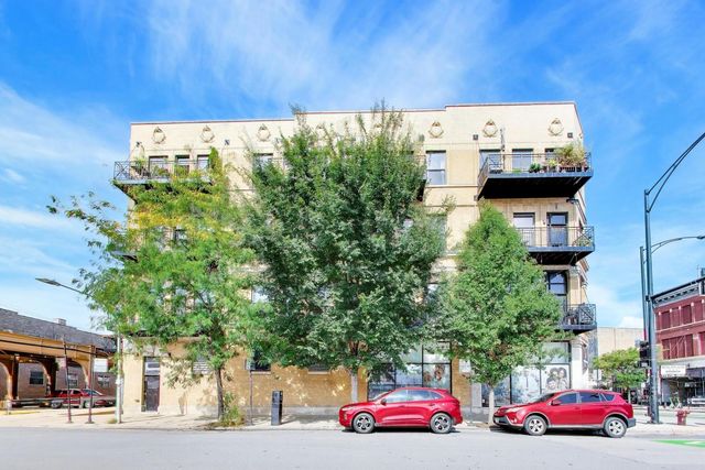 1400 N Milwaukee Avenue 305, Chicago, IL 60622