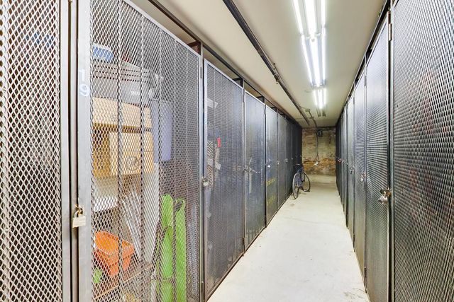 1400 N Milwaukee Avenue 305, Chicago, IL 60622