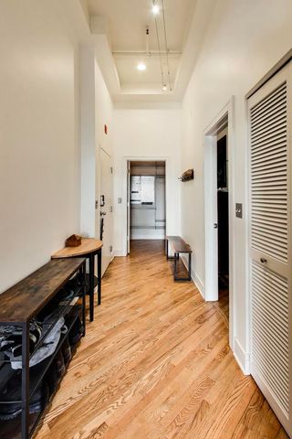 1400 N Milwaukee Avenue 305, Chicago, IL 60622