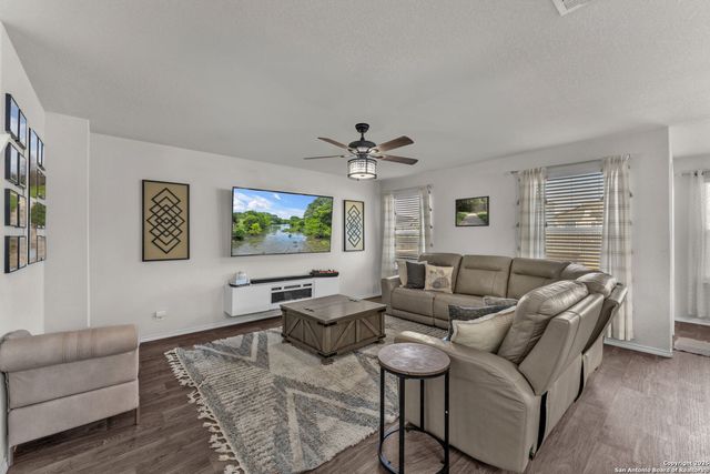 1045 Pacific Monarch, San Antonio, TX 78253