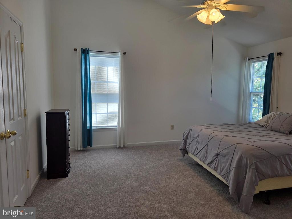 Image 17 of property listing at 7902 ROSEBUD CT, Severn, MD 21144