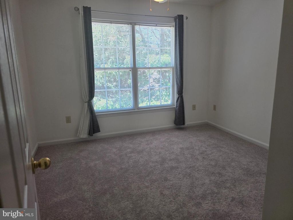 Image 23 of property listing at 7902 ROSEBUD CT, Severn, MD 21144