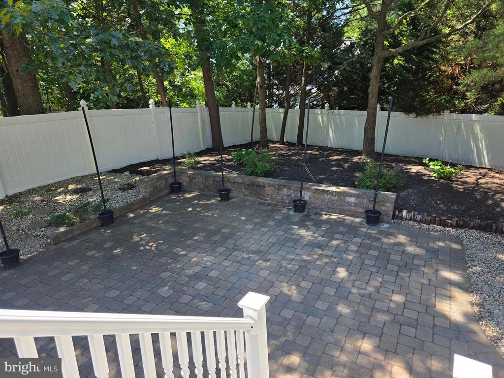 Image 30 of property listing at 7902 ROSEBUD CT, Severn, MD 21144
