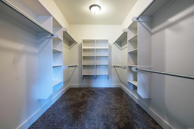 7413 Peach Blossom Avenue, Benton, AR 72019