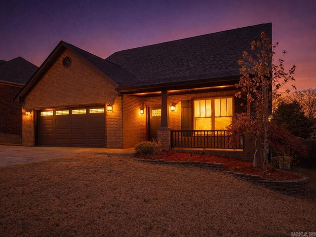 7413 Peach Blossom Avenue, Benton, AR 72019