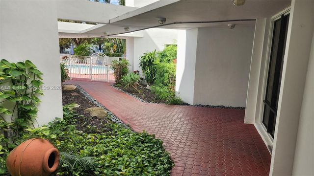 1075 93rd Street 304, Bay Harbor Islands, FL 33154