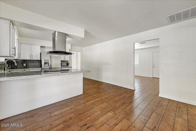 720 E BROADWAY Lane, Tempe, AZ 85282