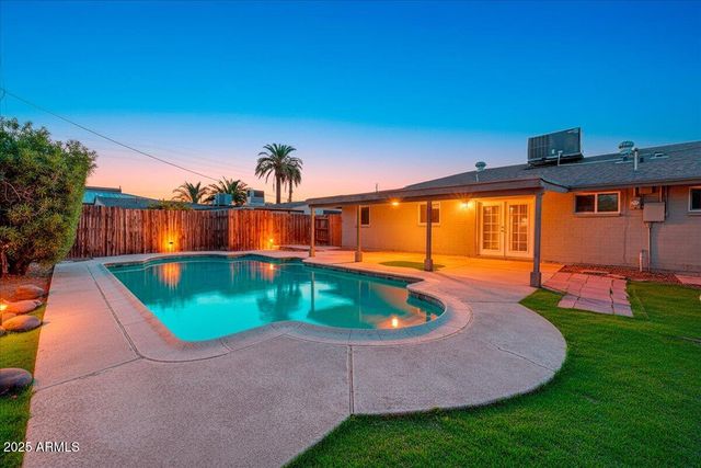 720 E BROADWAY Lane, Tempe, AZ 85282