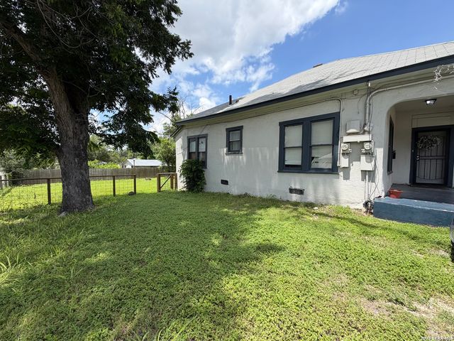 232 Regina St Unit 1, San Antonio, TX 78223