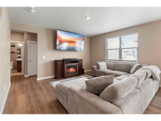 6119 B St, Greeley, CO 80634