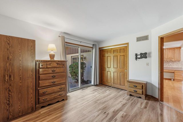 4264 Kennedy CIRCLE S, Colgate, WI 53017
