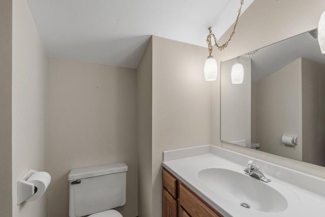 4264 Kennedy CIRCLE S, Colgate, WI 53017