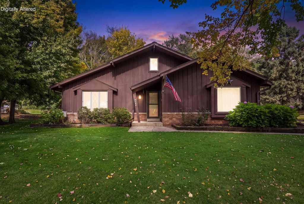4264 Kennedy CIRCLE S, Colgate, WI 53017