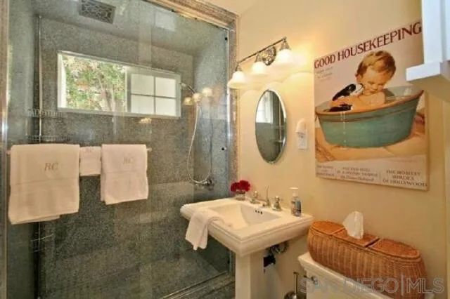307 Rosemont, La Jolla, CA 92037