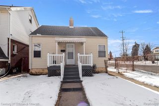 53 W Charlotte Street, Ecorse, MI 48229