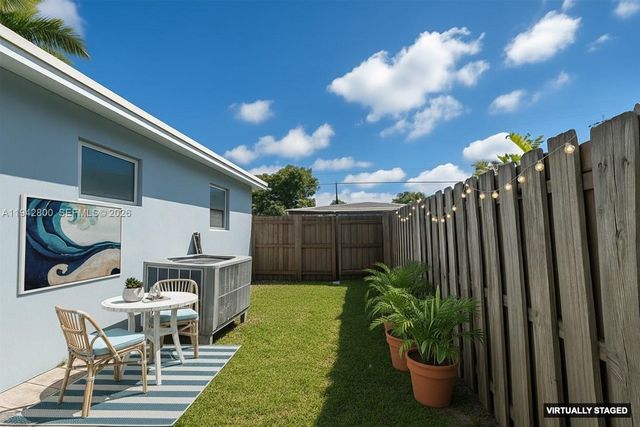 2441 NW 9th Ter, Wilton Manors, FL 33311