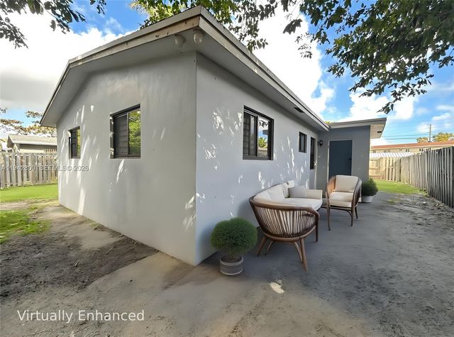 2441 NW 9th Ter, Wilton Manors, FL 33311