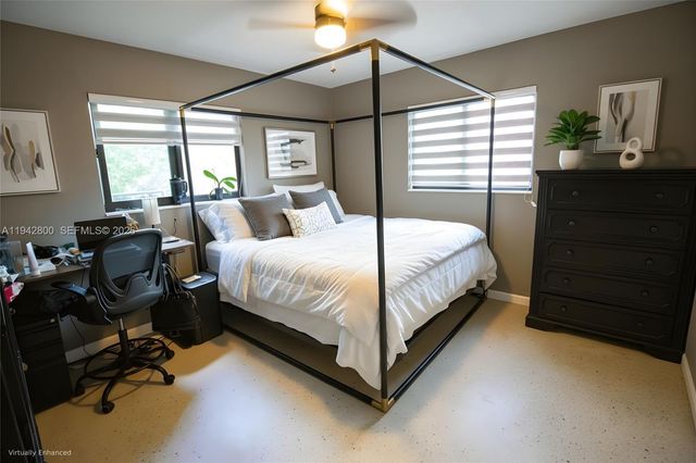 2441 NW 9th Ter, Wilton Manors, FL 33311