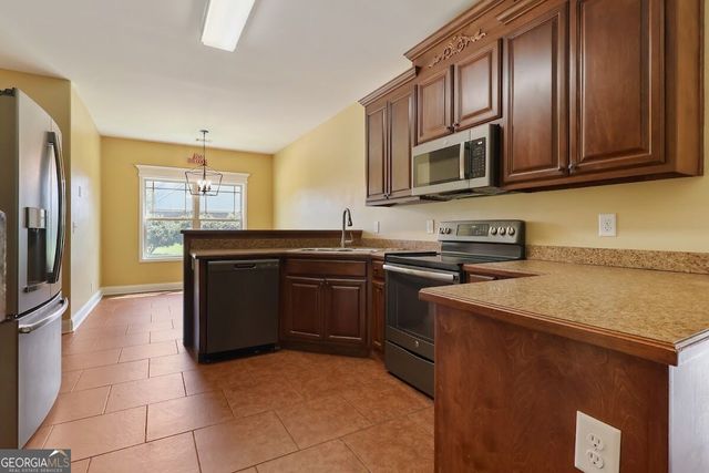 124 Magnolia Farms Drive, Milner, GA 30257