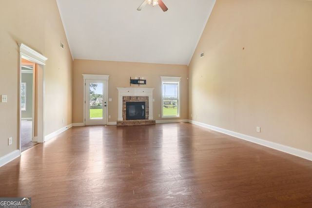124 Magnolia Farms Drive, Milner, GA 30257