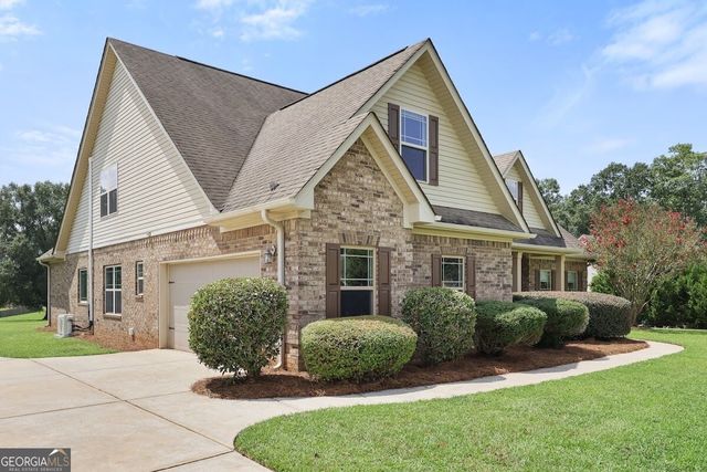 124 Magnolia Farms Drive, Milner, GA 30257
