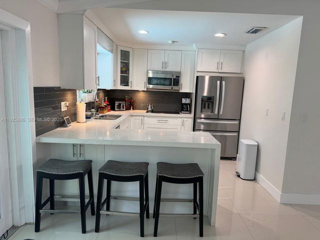 9412 SW 127th Ave 0, Miami, FL 33186