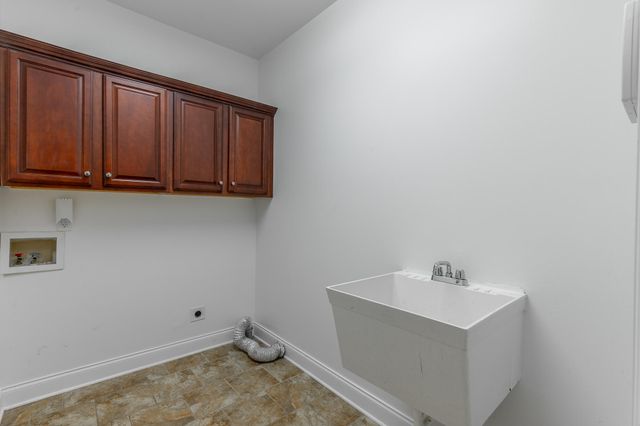 604 Kailors Cove Circle, Ringgold, GA 30736