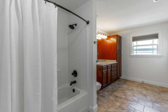 604 Kailors Cove Circle, Ringgold, GA 30736