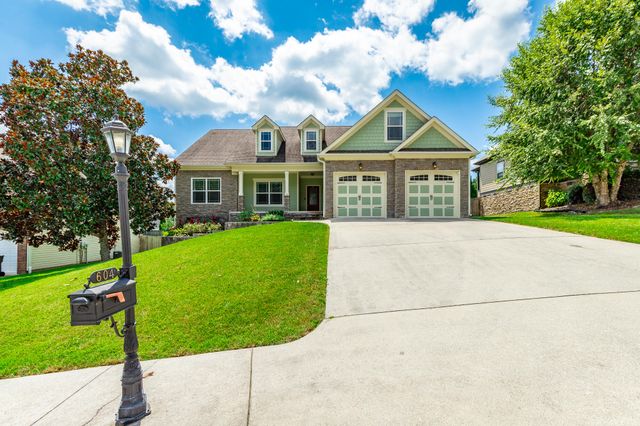 604 Kailors Cove Circle, Ringgold, GA 30736