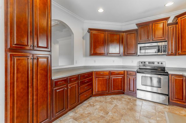 604 Kailors Cove Circle, Ringgold, GA 30736