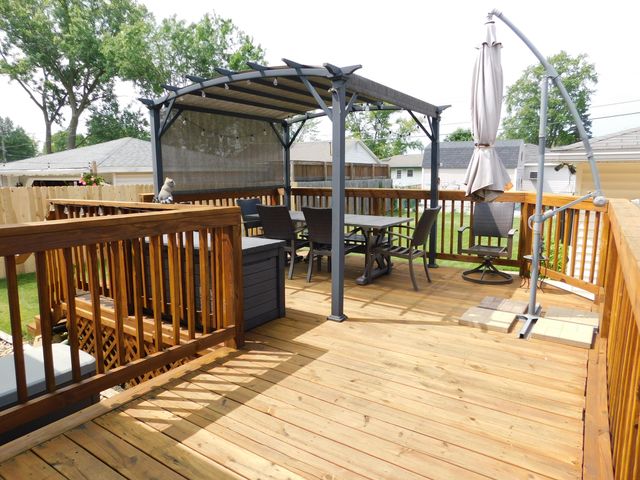 707 212th Street, Dyer, IN 46311