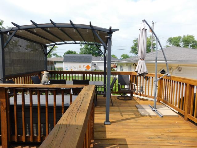 707 212th Street, Dyer, IN 46311