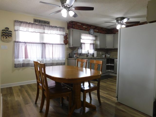 707 212th Street, Dyer, IN 46311